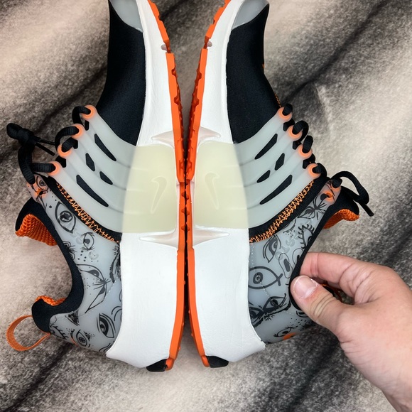 { Nike } Air Presto Premium Black/Starfish/Sail Sneakers - Picture 5 of 8